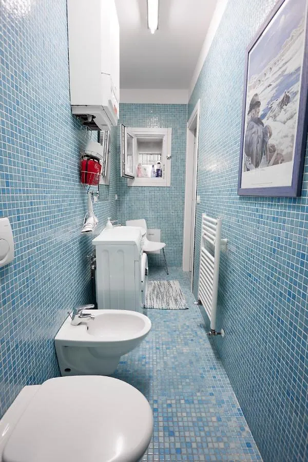 Silent And Cosy Apartment Free Netflix And Disney Plus Bologna